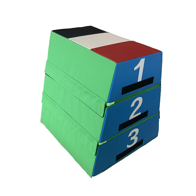 Caja de salto pequeña de tres secciones